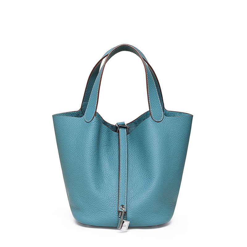 Borsa Lea